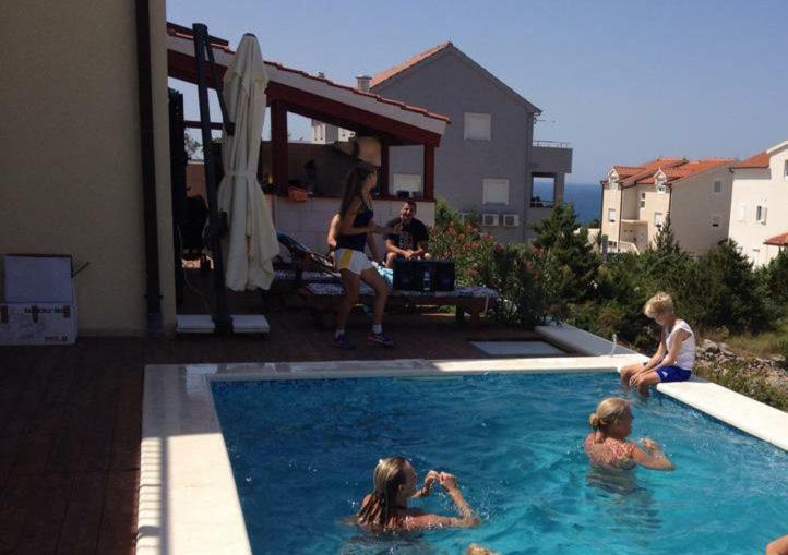 Villa Royale With Shared Pool Hvar Town Eksteriør billede